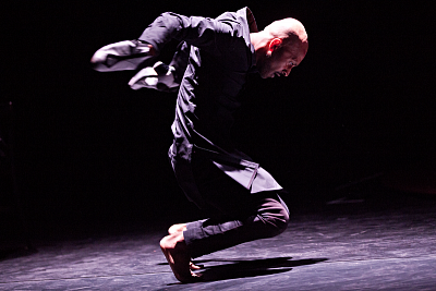 Akram Khan & Israel Galván — TOROBAKA_3